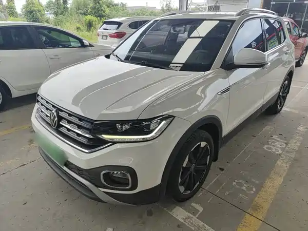 Volkswagen Tacqua 2020