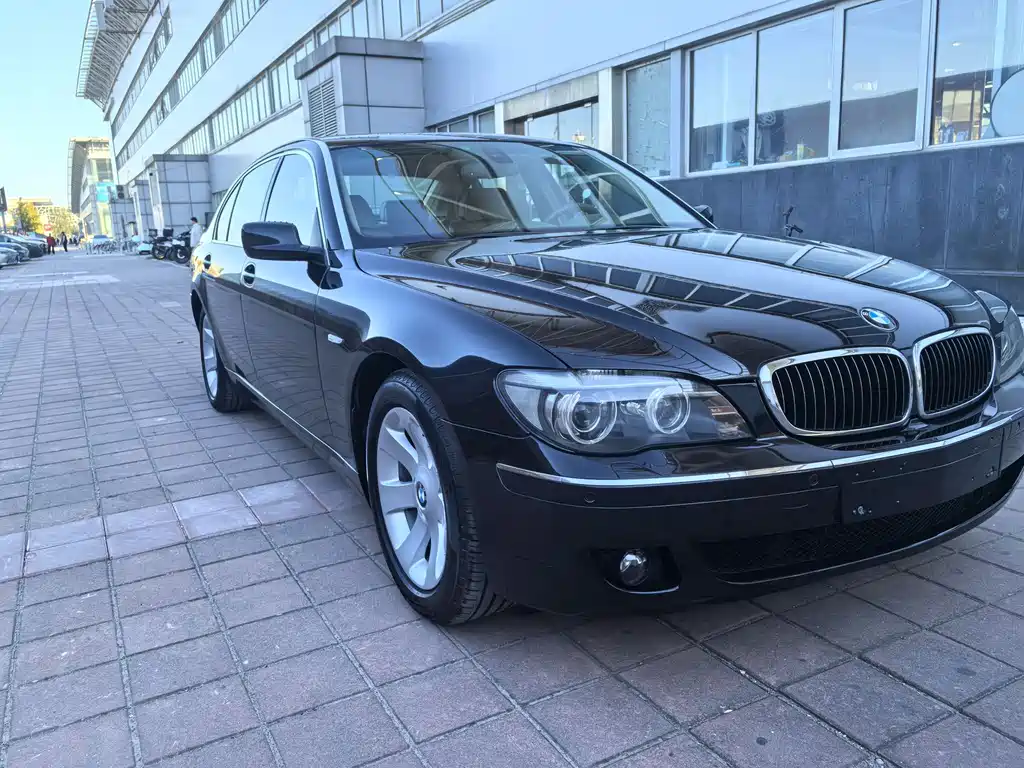 BMW 7 Series 2008 — фото 2