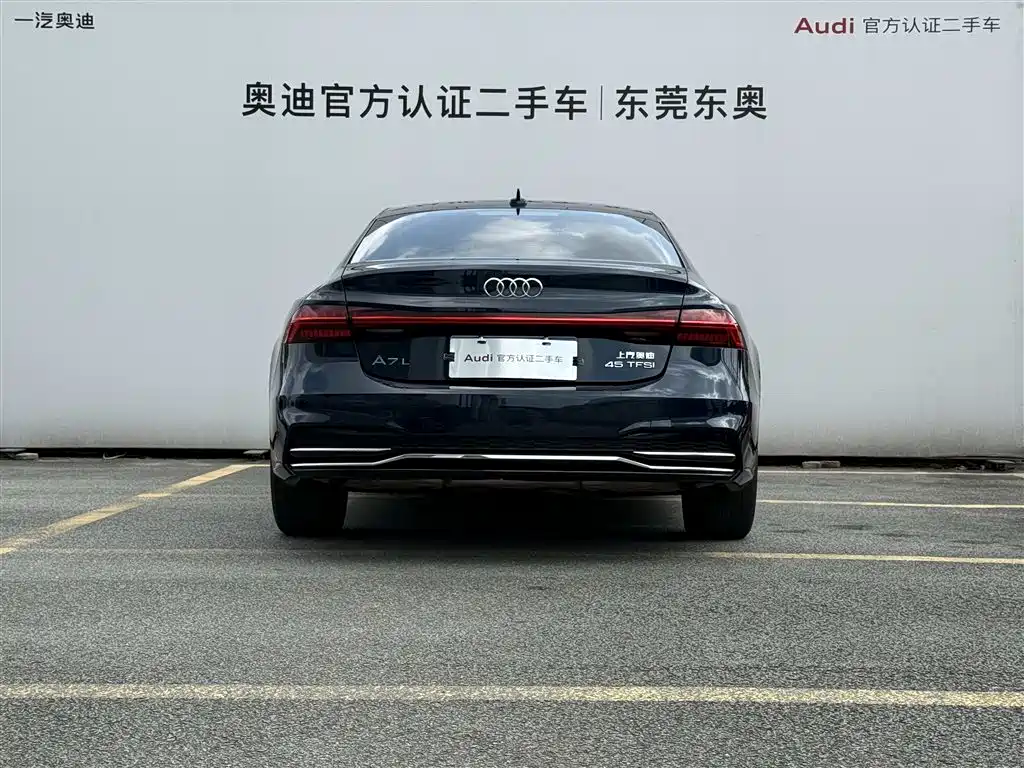 Audi A7L 2023 — фото 5