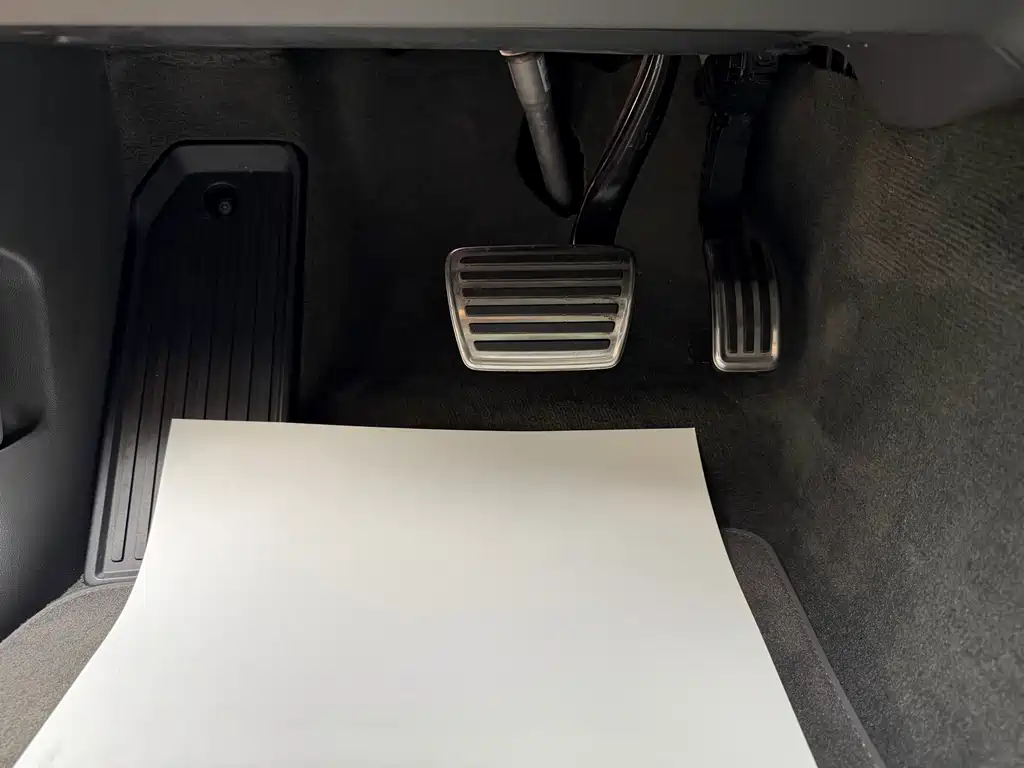 Porsche Cayenne 2018 — фото 17