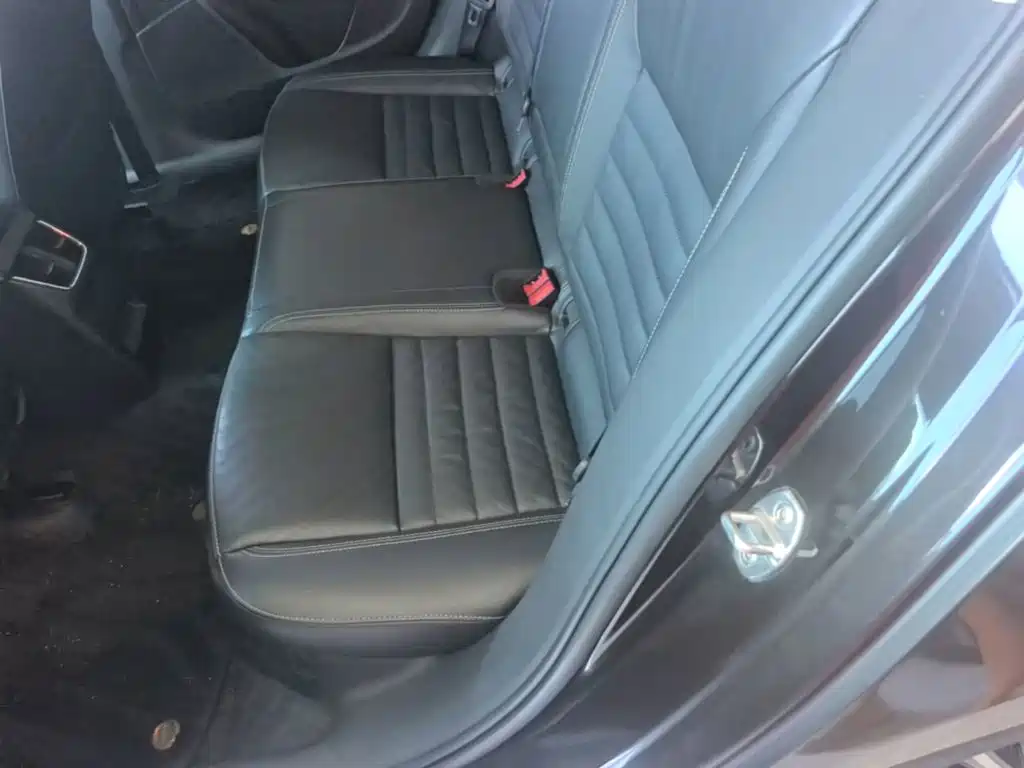 Skoda Octavia 2017 — фото 17