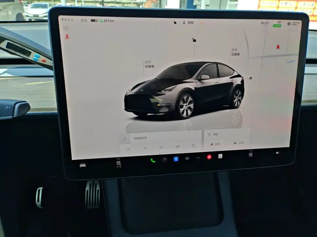 Tesla Model Y 2022 — фото 13