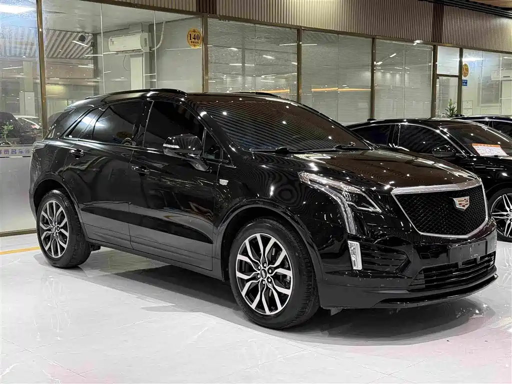 Cadillac XT5 2022 — фото 3
