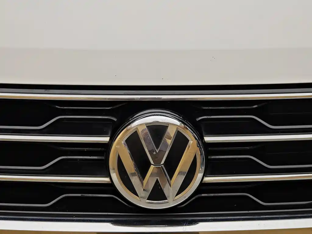 Volkswagen T-Roc 2020 — фото 3