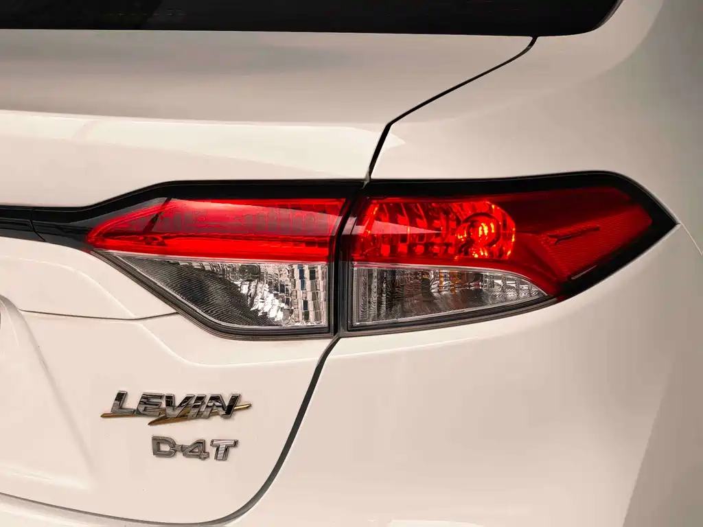 Toyota Levin 2022 — фото 31