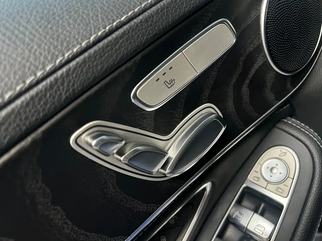 Mercedes-Benz C-Class 2018 — фото 11