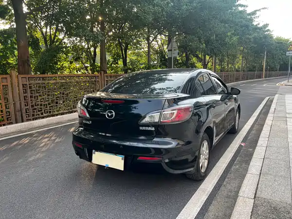 Mazda 3 Xingcheng 2012
