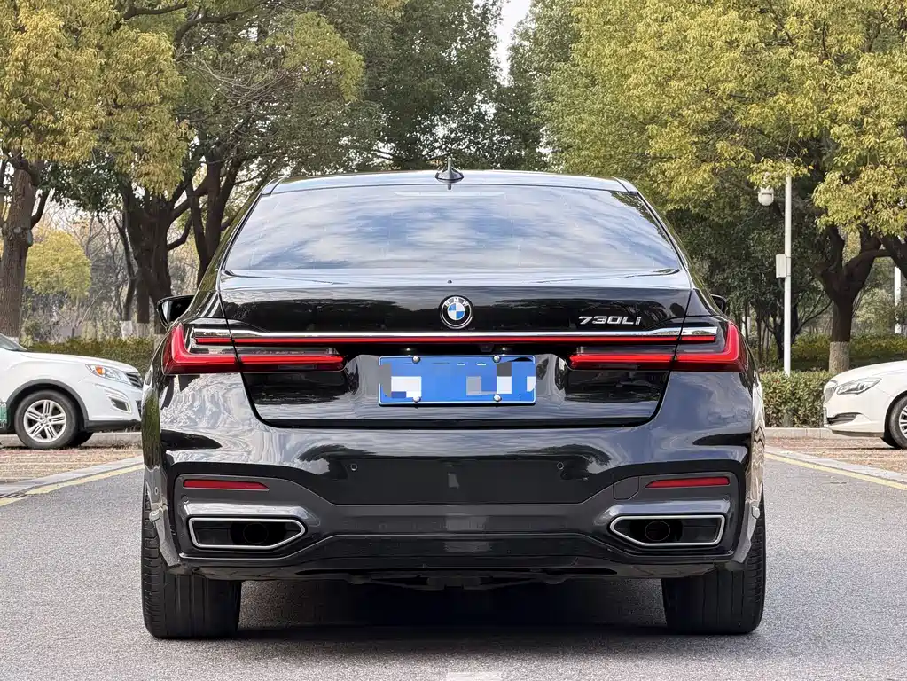 BMW 7 Series 2021 — фото 5