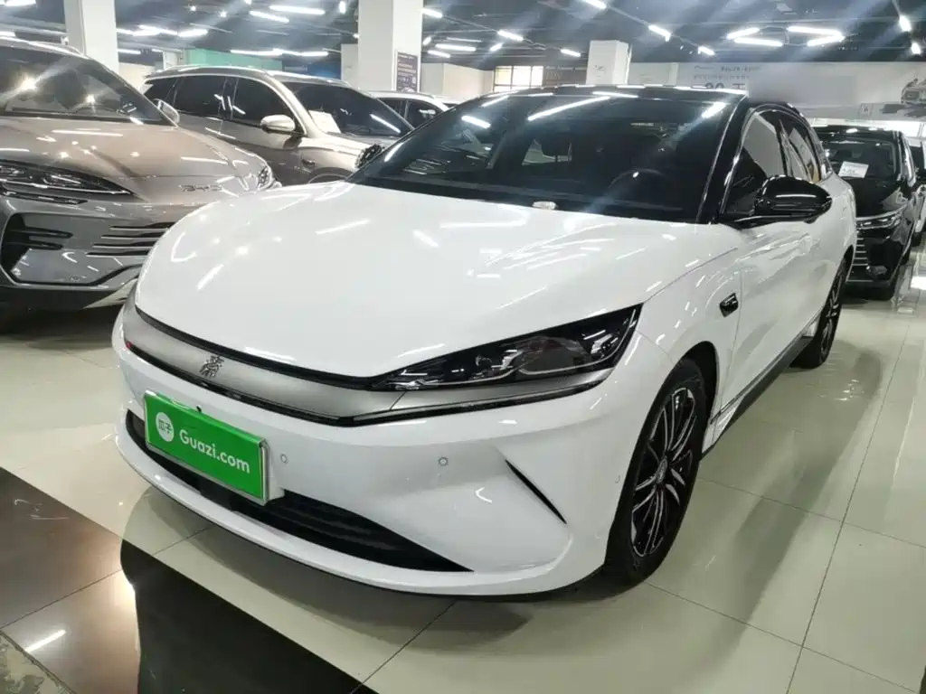 BYD Qin L 2025 — фото 1