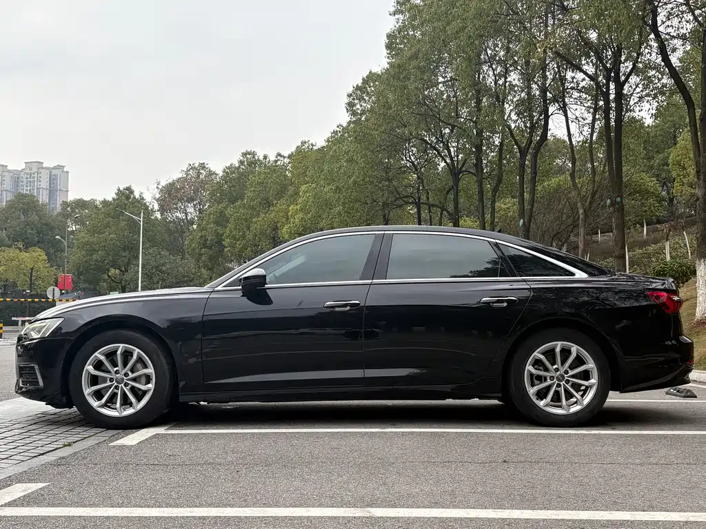 Audi A6L 2021 — фото 13