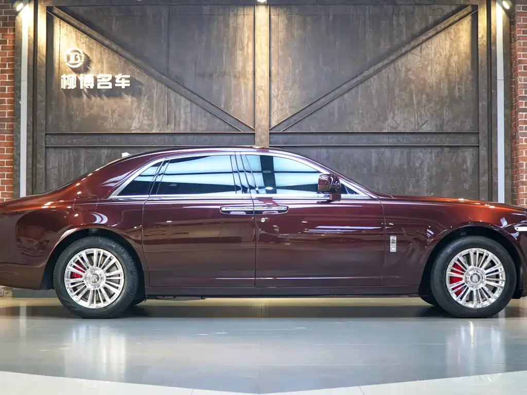 Rolls-Royce Ghost 2011 — фото 23