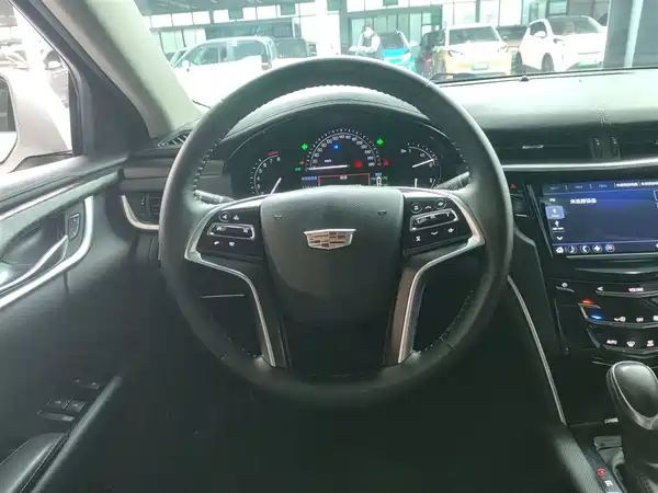 Cadillac XTS 2018