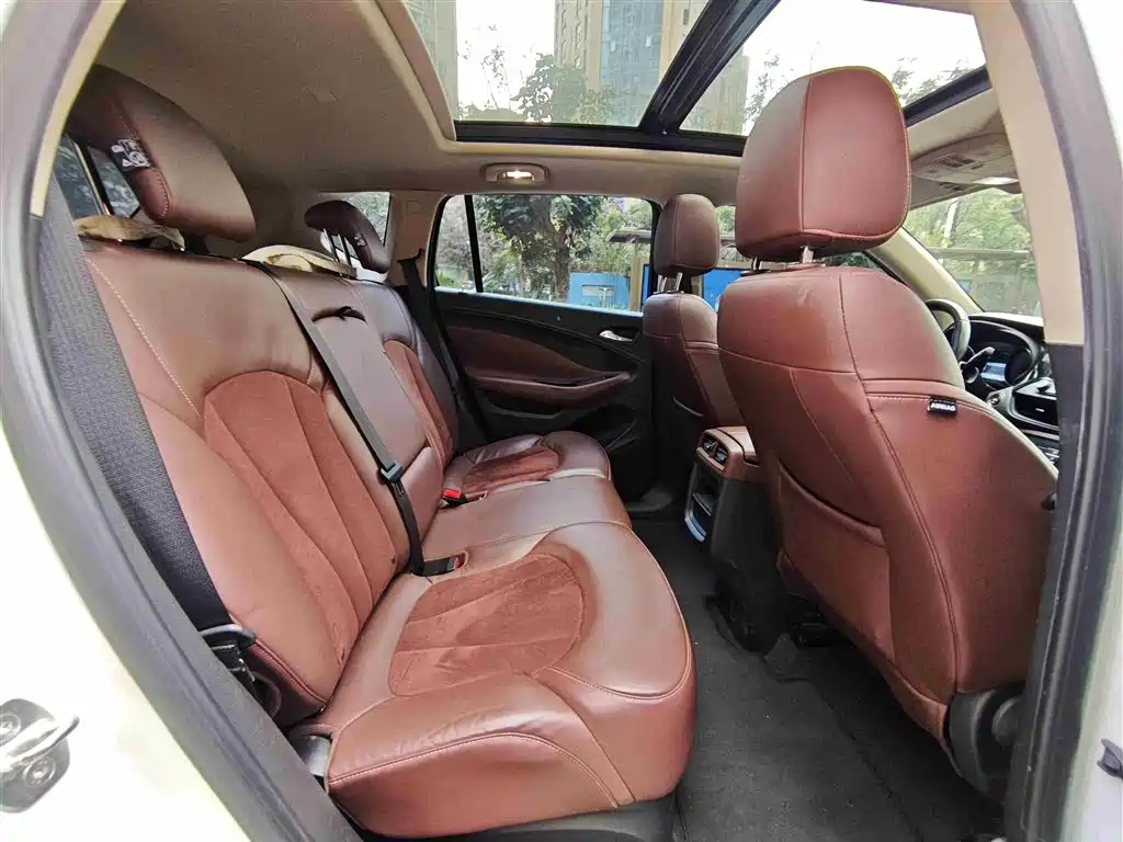 Buick Envision Plus 2016 — фото 8