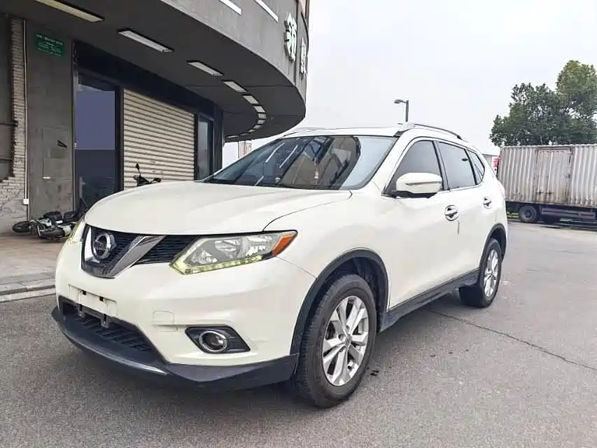 Nissan X-Trail 2015