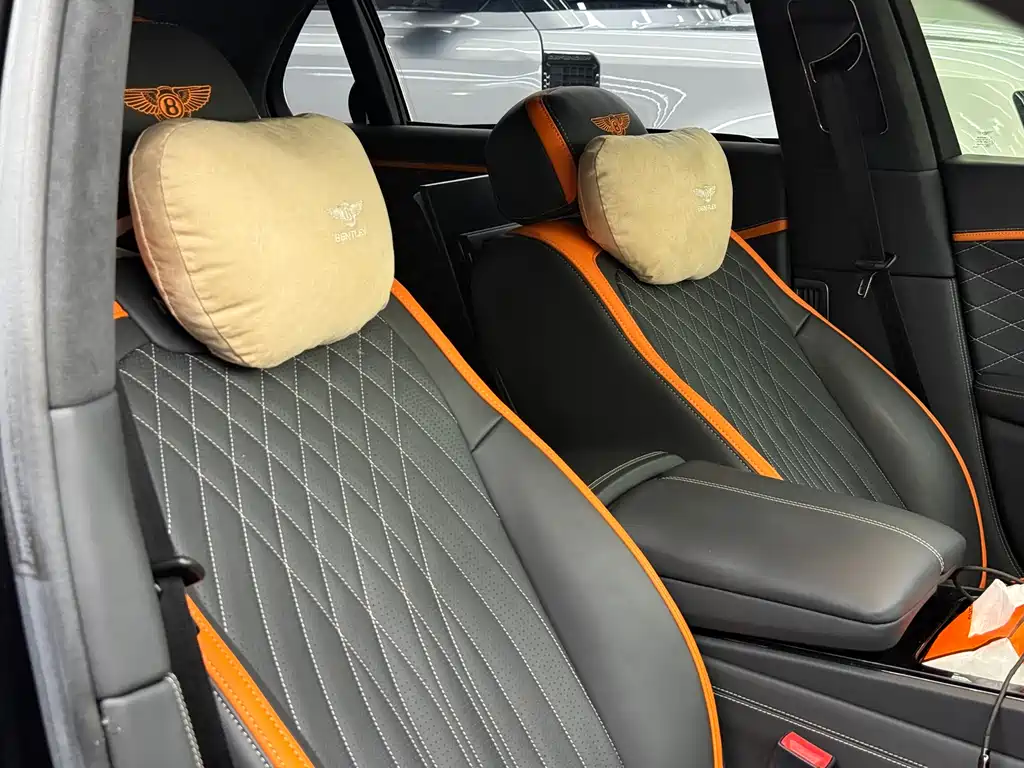 Bentley Flying Spur 2015 — фото 10