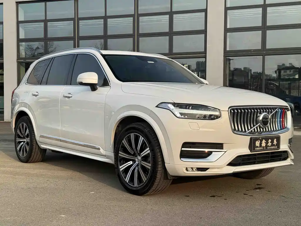 Volvo XC90 2020 — фото 3