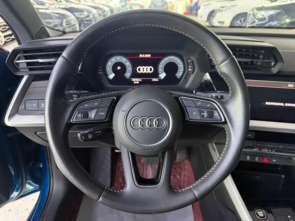 Audi A3 2022 — фото 13