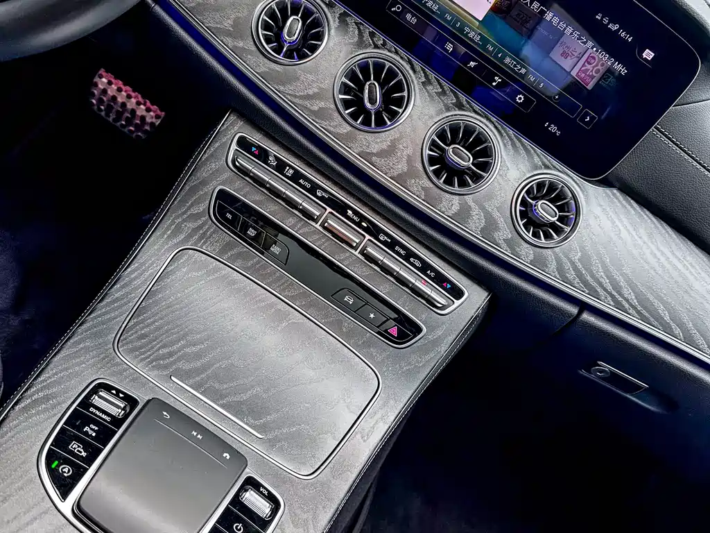 Mercedes-Benz CLS 2023 — фото 11