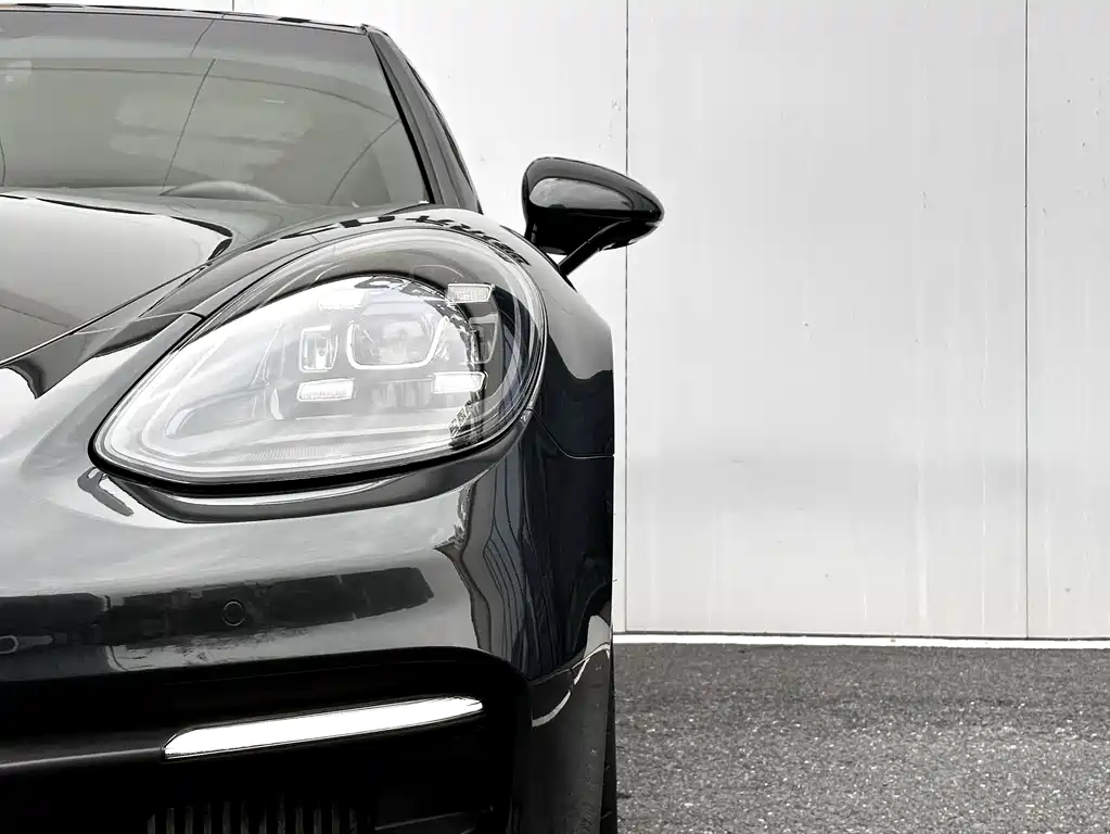 Porsche Panamera 2023 — фото 17