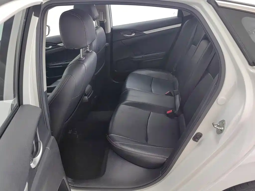 Honda Civic 2021 — фото 15
