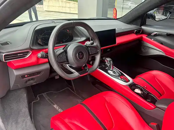Lotus EMIRA 2025