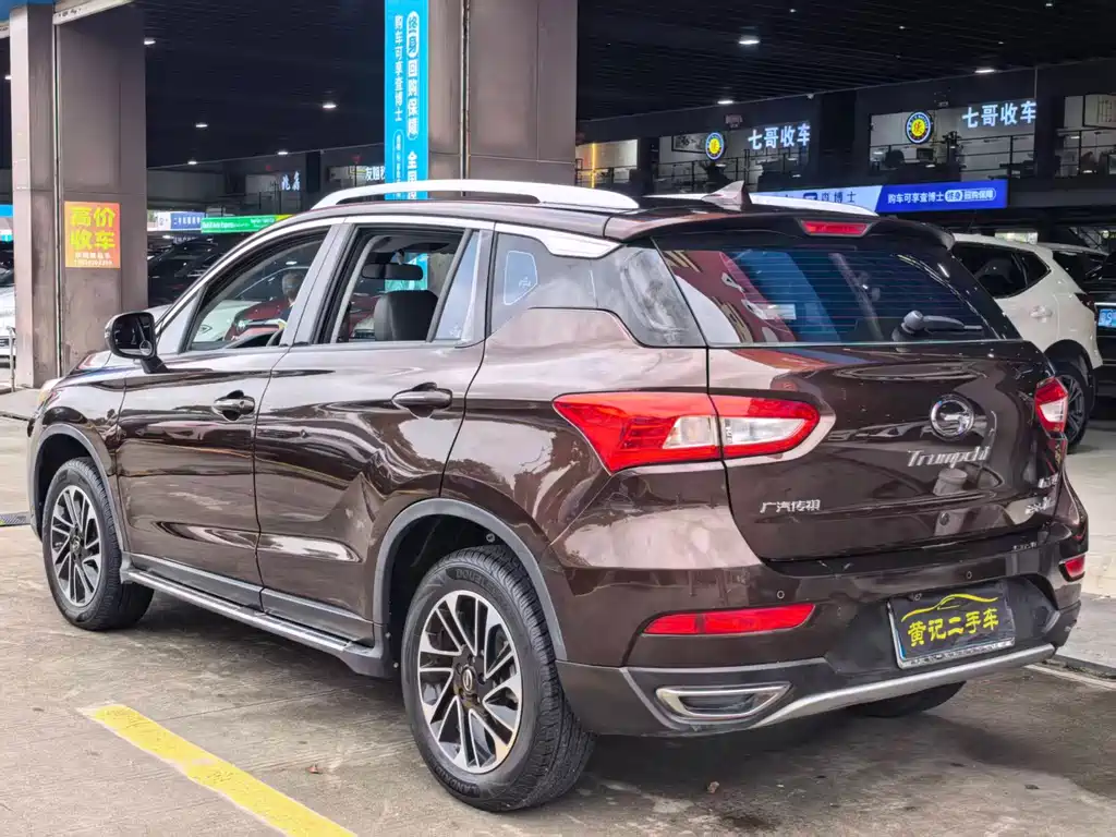 GAC Motor Trumpchi GS4 2016 — фото 6