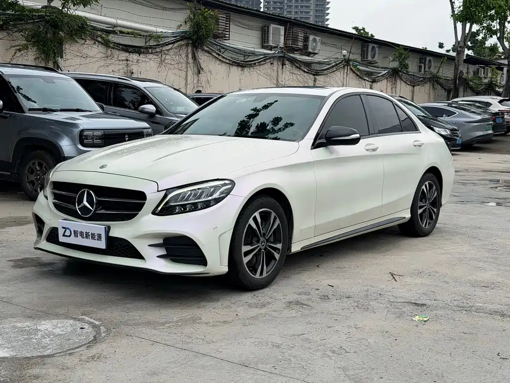 Mercedes-Benz C-Class 2019 — фото 1