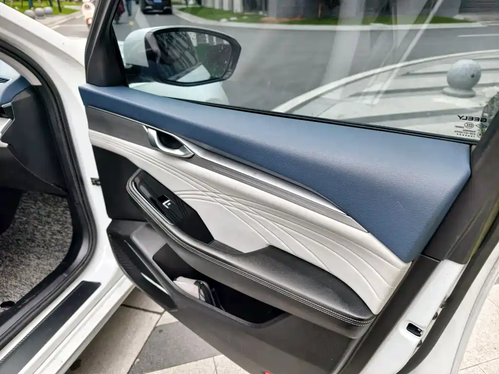Geely Xingrui 2022 — фото 13