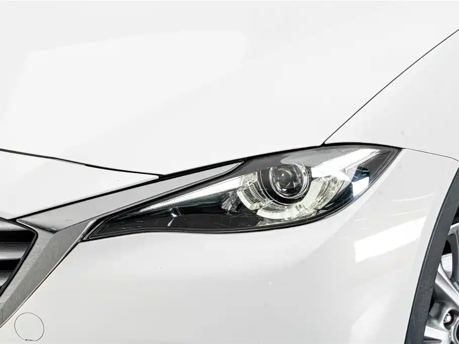 Mazda CX-4 2018 — фото 4