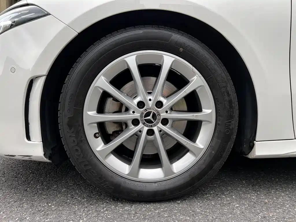 Mercedes-Benz A-Class 2021 — фото 18