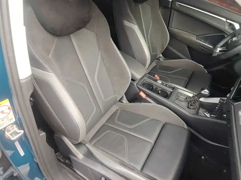 Audi Q3 Sportback 2021 — фото 20