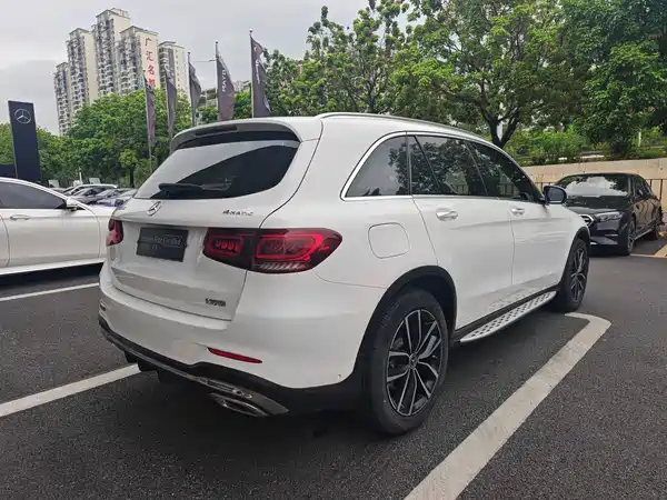 Mercedes-Benz GLC 2021