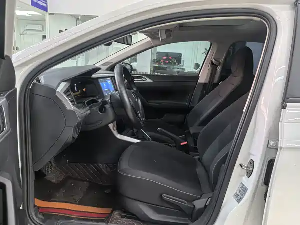 Volkswagen Polo 2023