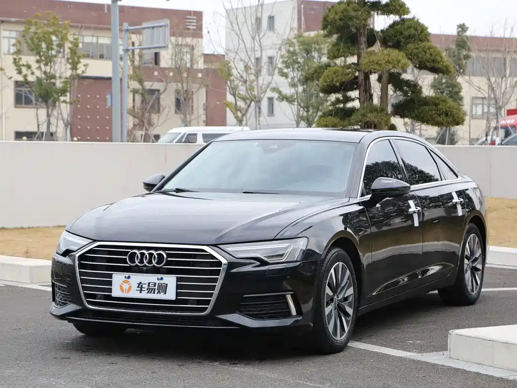 Audi A6L 2021 — фото 1