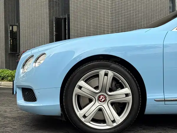 Bentley Continental 2012