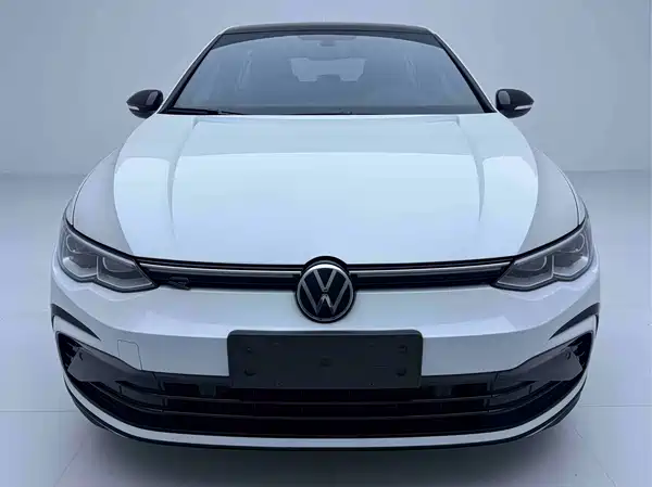 Volkswagen Golf 2023