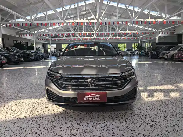 Volkswagen Sagitar 2023