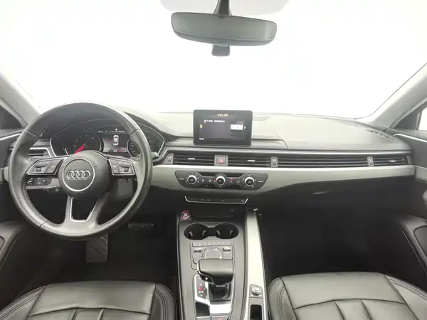 Audi A4L 2019
