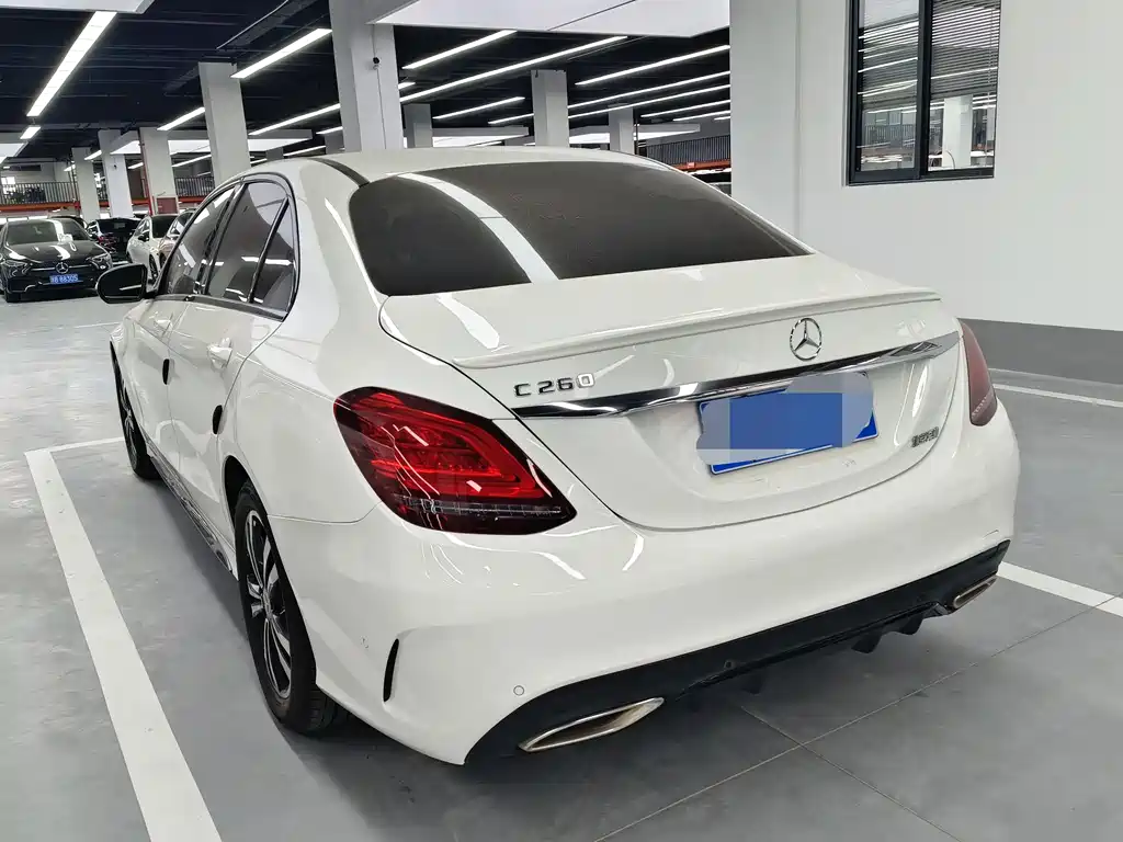 Mercedes-Benz C-Class 2020 — фото 14