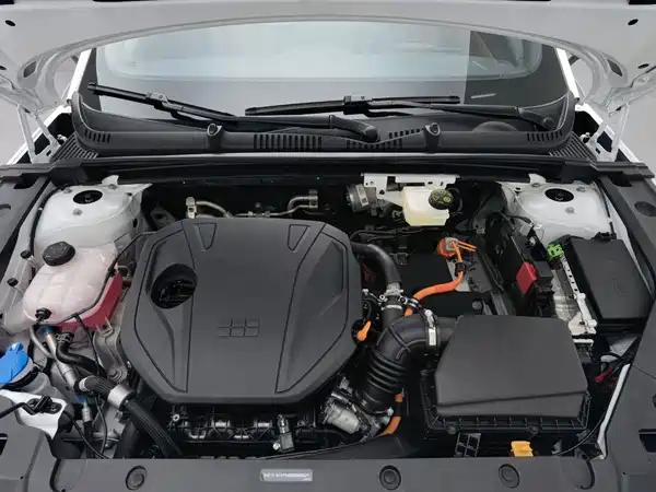 Geely Galaxy L6 2025