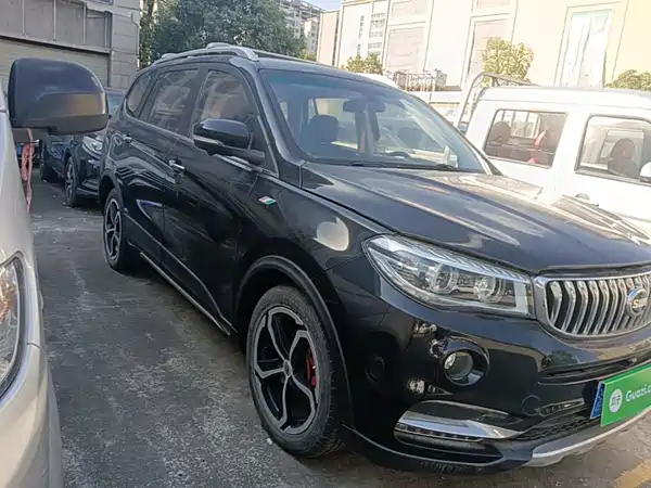 SWM X7 2018