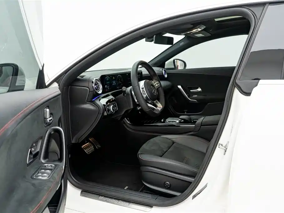 Mercedes-Benz CLA 2022 — фото 14