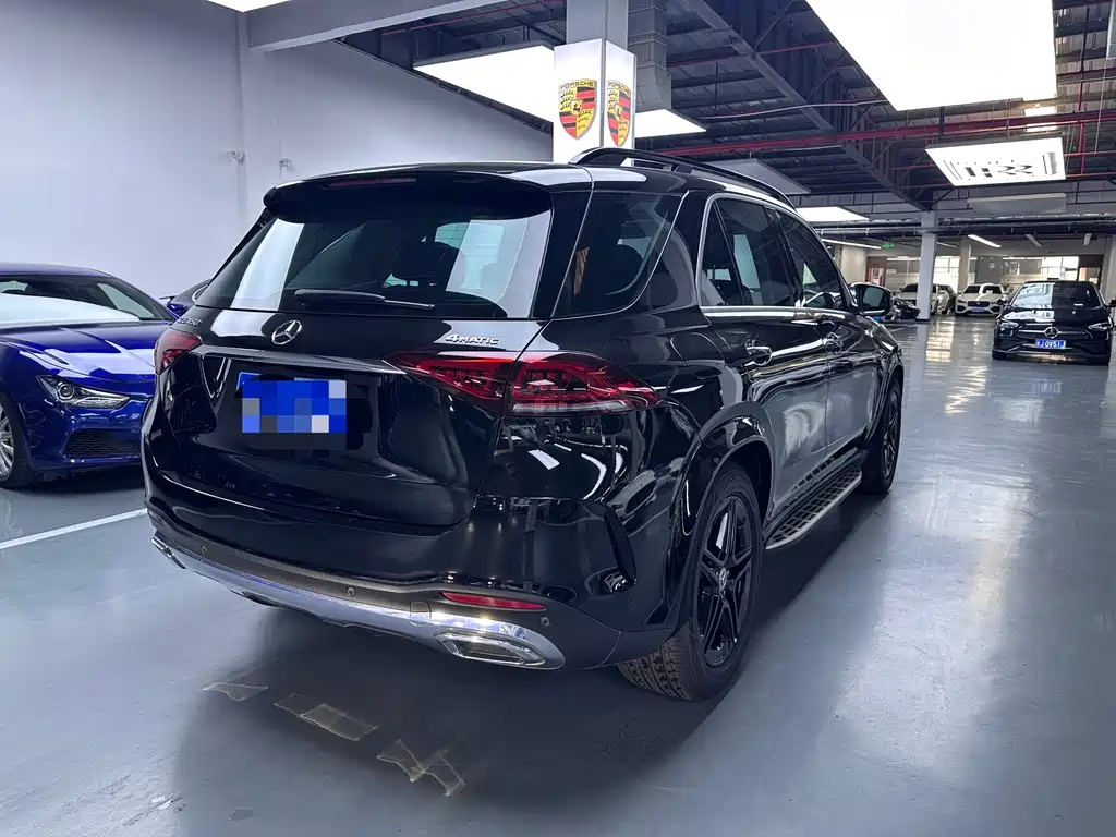 Mercedes-Benz GLE 2020 — фото 18