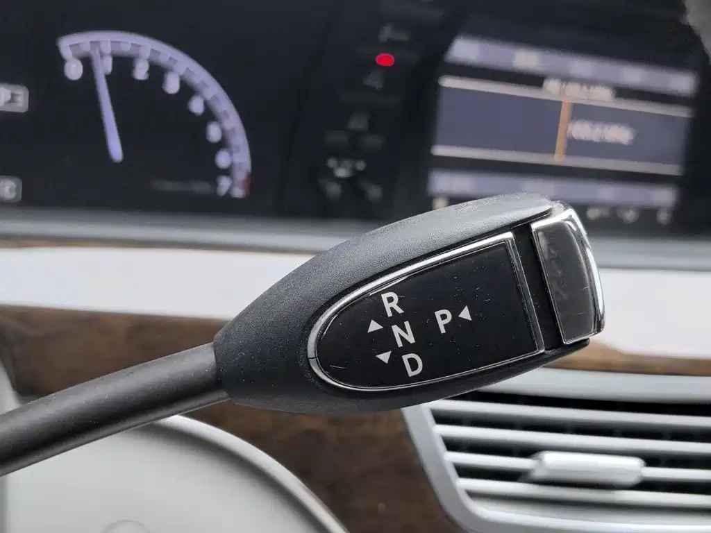 Mercedes-Benz S-Class 2010 — фото 13