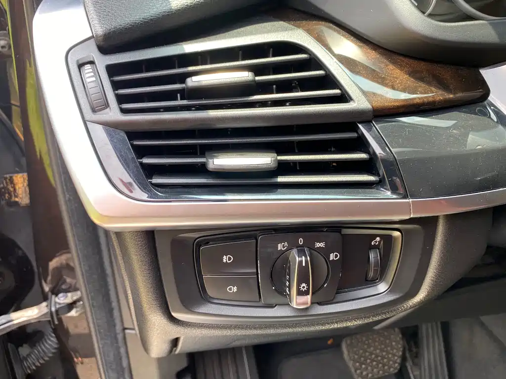 BMW X5 2015 — фото 23