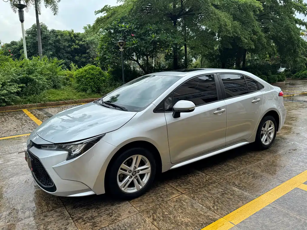 Toyota Levin 2020 — фото 1