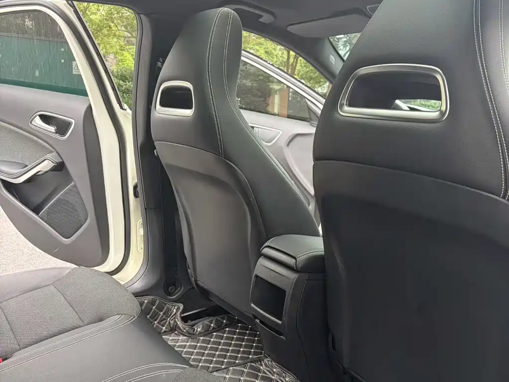 Mercedes-Benz A-Class 2018