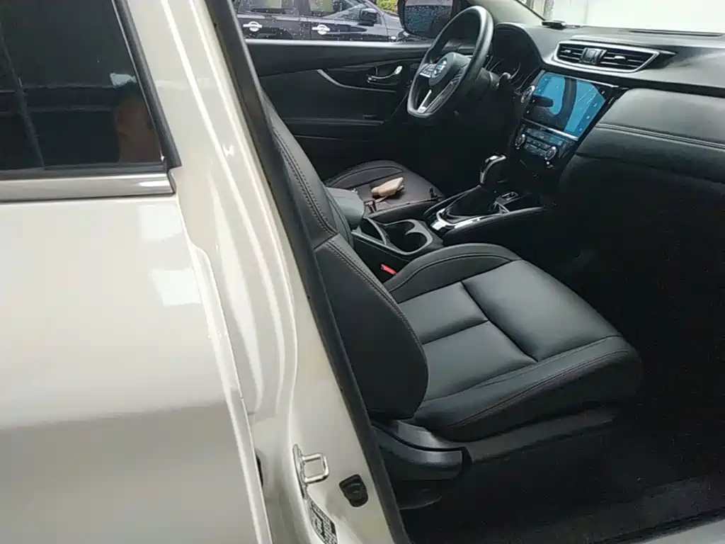 Nissan Qashqai 2023 — фото 25