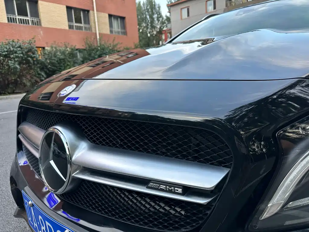 Mercedes-Benz GLA AMG 2015 — фото 12