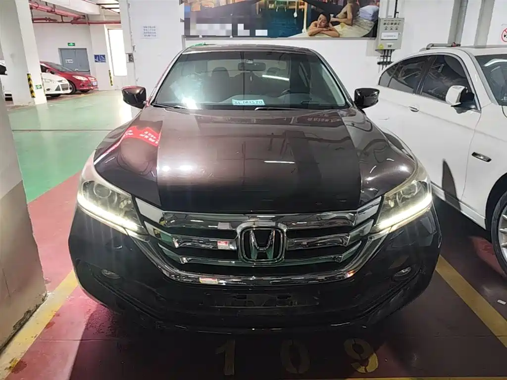 Honda Accord 2016 — фото 3